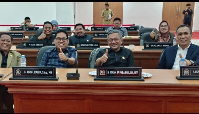 Rapat Paripurna Pembentukan AKD DPRD Sulbar