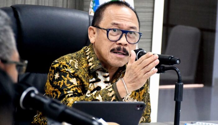 Gubernur SDK Soroti Kendala Investasi di Sulbar, Perizinan Lama dan Penolakan Masyarakat